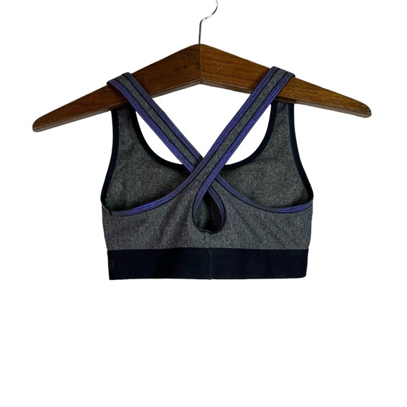 Under Armour Gray Padded Workout Racerback Sports Bra Size XS Compression - Picture 2 of 6